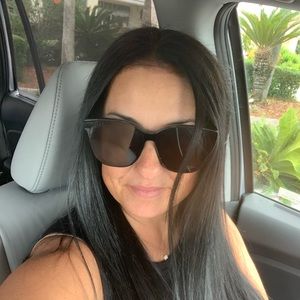 Meet your Posher, Courtney